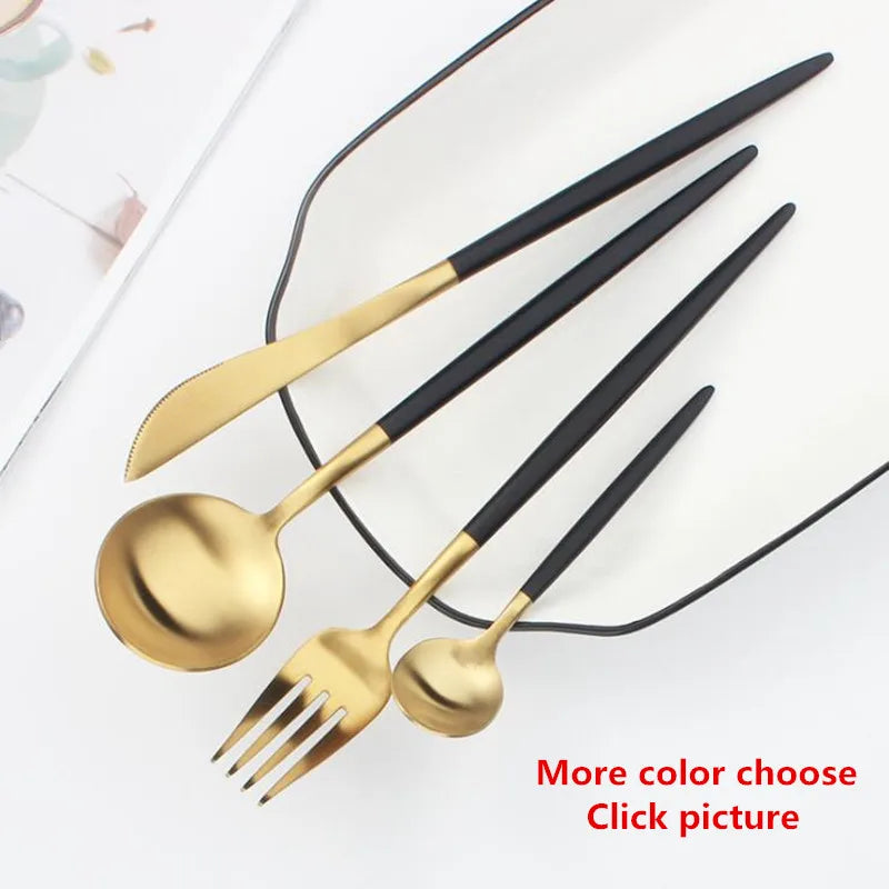 European style gold side black ceramic plate with matte finish, suitable for steak, dessert, and dinner use.
