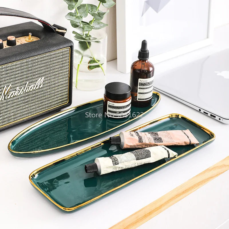 Green ceramic dinner set with gold inlay, includes dessert plates, steak plates, and rice bowls from 𝕄𝕔 𝕋𝕙𝕖 𝔹𝕝𝕒𝕔𝕜 𝔻𝕚