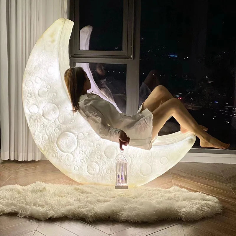MC Moon Floor Lamp by MC THE BLACK DIAMOND, sleek modern home decor lamp with a curved design and soft lighting.