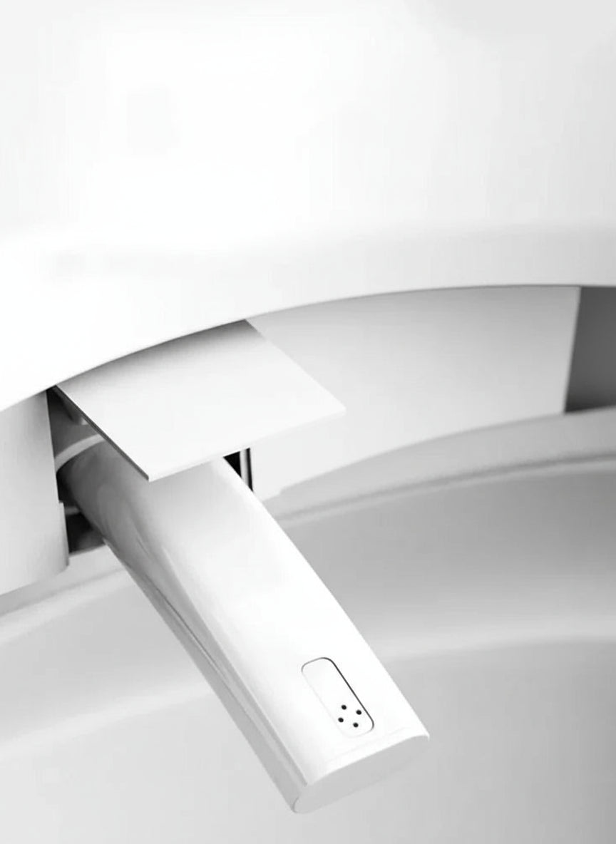 Smart MC THE BLACK DIAMOND automatic voice-controlled toilet with instant hot water and no water pressure limit.