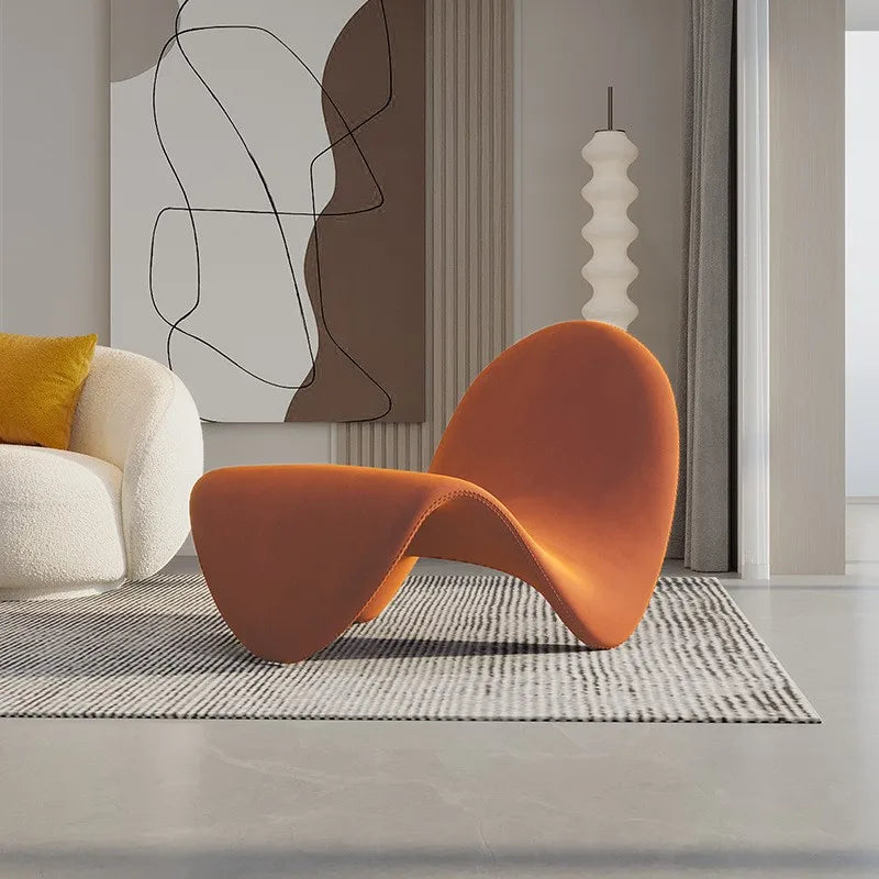 Black Tongue Chair by 𝕄𝕔 𝕋𝕙𝕖 𝔹𝕝𝕒𝕔𝕜 𝔻𝕚𝕒𝕞𝕠𝕟𝕕