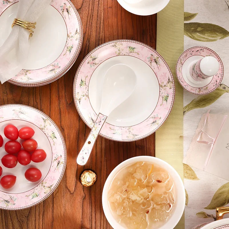 Luxury MC THE BLACK DIAMOND dinnerware set for family, featuring elegant plates, bowls, and matching dinnerware pieces.