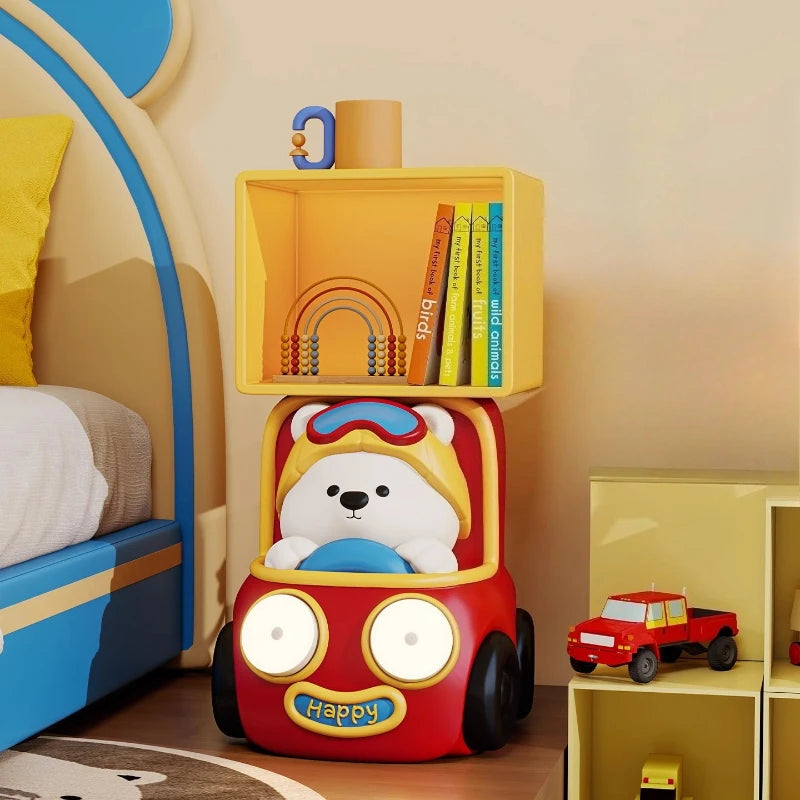 Creative children's room nightstand table by 𝕄𝕔 𝕋𝕙𝕖 𝔹𝕝𝕒𝕔𝕜 𝔻𝕚𝕒𝕞𝕠𝕟�
