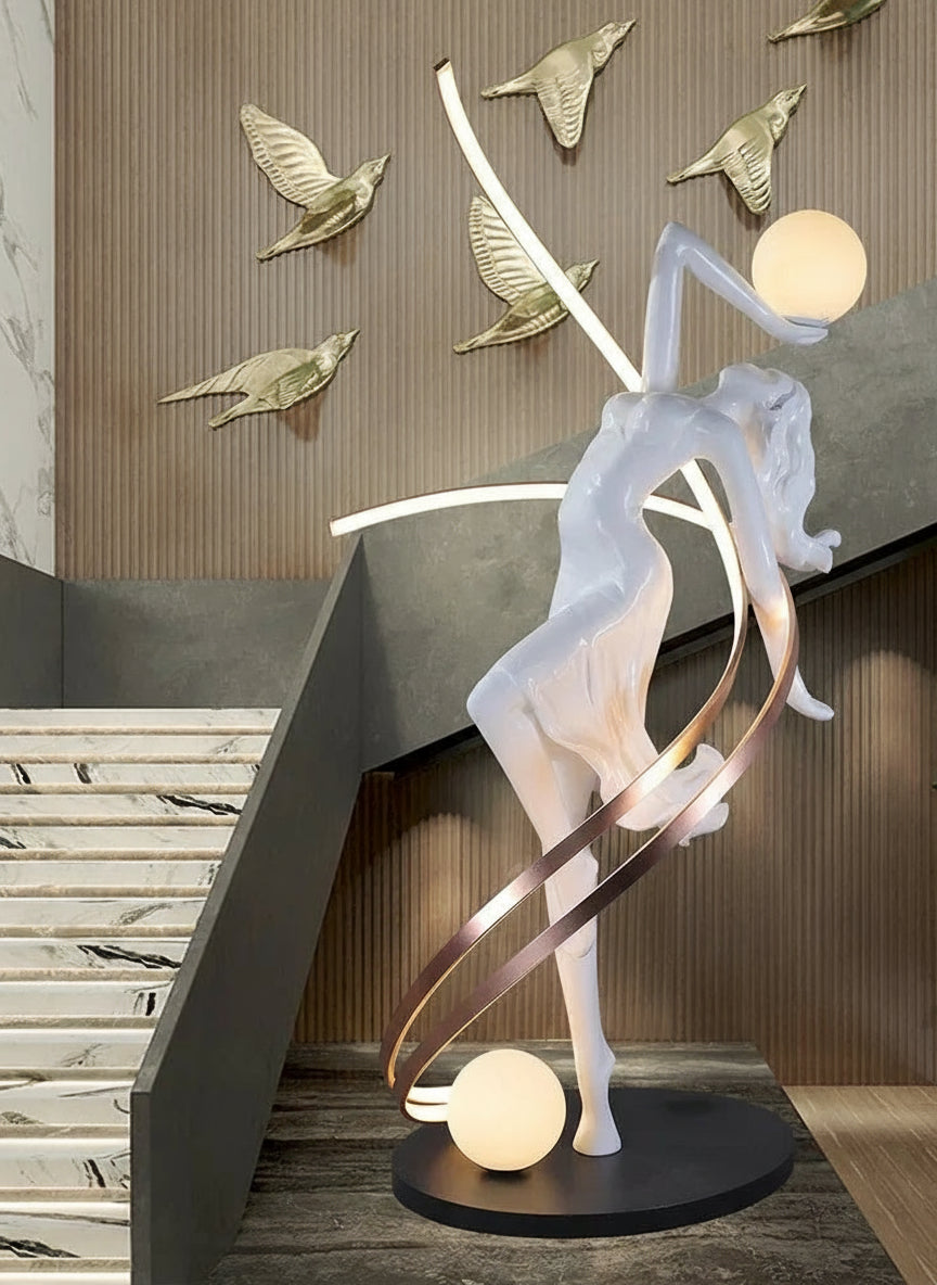 Muse sculpture pendulum from 𝕄𝕔 𝕋𝕙𝕖 𝔹𝕝𝕒𝕔𝕜 𝔻𝕚𝕒𝕞𝕠𝕟𝕕