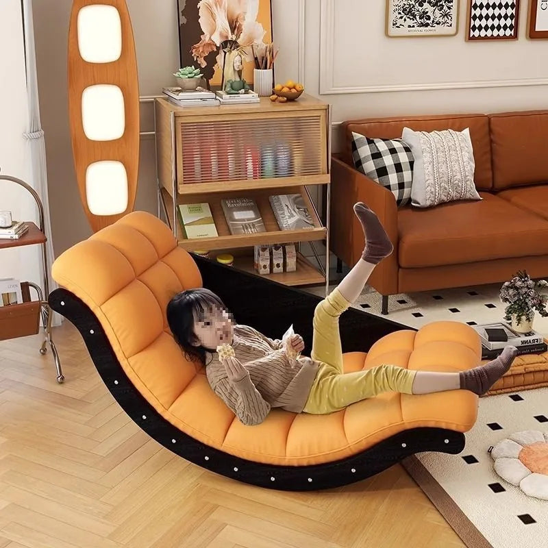 Retro-style living room sofa chaise lounge by MC The Black Diamond, classic rocking chair with stylish design and comfortable seating.