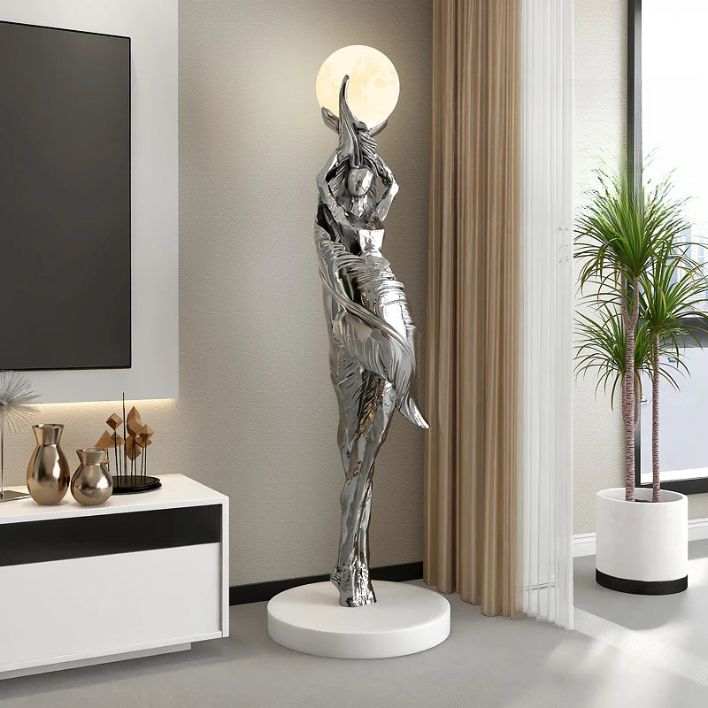 Modern resin sculpture of a feather girl by 𝕄𝕔 𝕋𝕙𝕖 𝔹𝕝𝕒𝕔𝕜 𝔻𝕚𝕒𝕞𝕠𝕟
