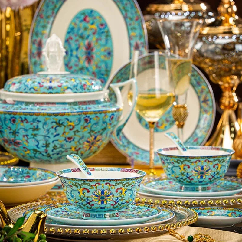 Elegant MC THE BLACK DIAMOND luxury dinnerware set with white plates and matching bowls for sophisticated kitchen and dinner use.