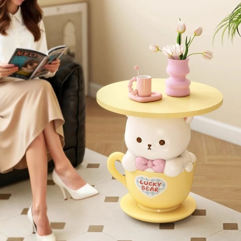 Kawaii creative small coffee table by 𝕄𝕔 𝕋𝕙𝕖 𝔹𝕝𝕒𝕔𝕜 𝔻𝕚𝕒𝕞𝕠𝕟�