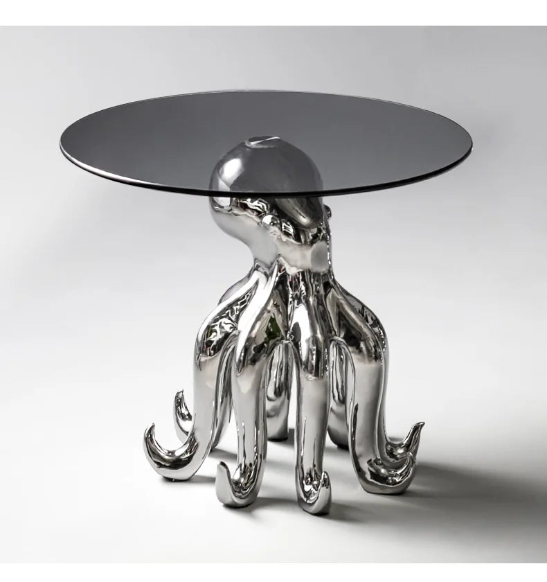 Luxury MC THE BLACK DIAMOND coffee table with modern table design, suitable for living room decor.
