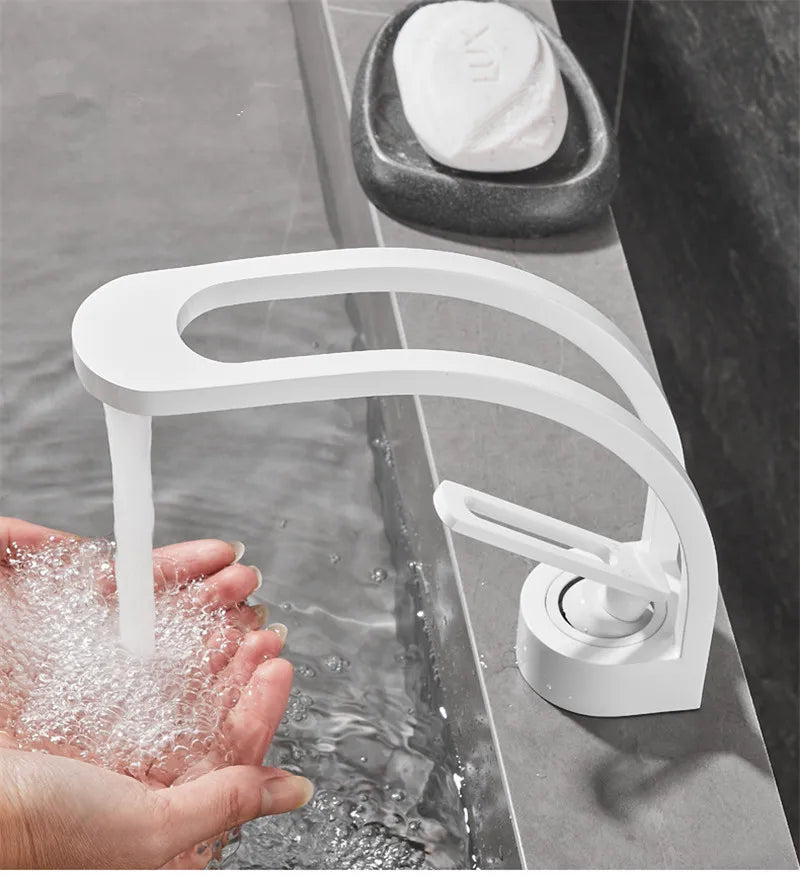 Single-handle bathroom basin faucet by MC THE BLACK DIAMOND, sleek bath sink faucet with modern design and chrome finish.