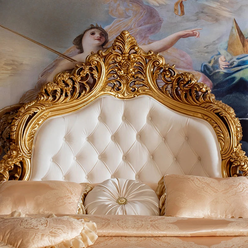 European luxury round four-poster bed by 𝕄𝕔 𝕋𝕙𝕖 𝔹𝕝𝕒𝕔𝕜 𝔻𝕚𝕒𝕞𝕠𝕟