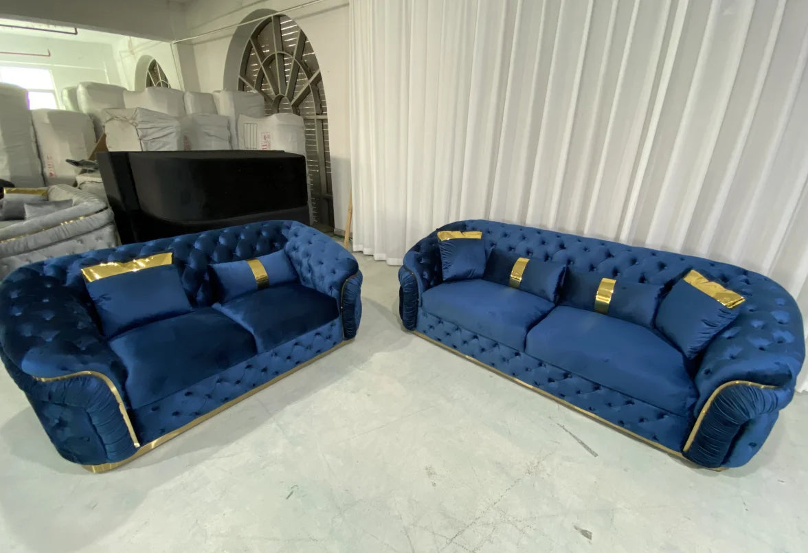 Modern velvet Chesterfield lounge sofa set with gold base and wooden legs, luxury MC THE BLACK DIAMOND furniture for villa living room
