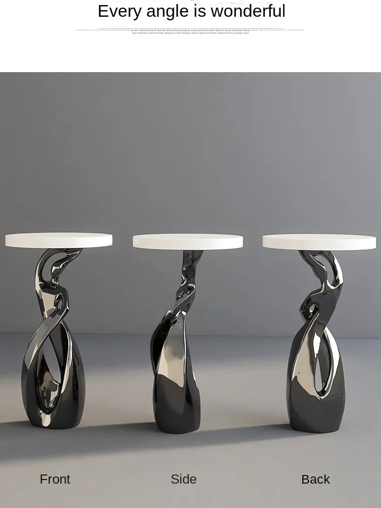 Luxury MC THE BLACK DIAMOND living room table with a sleek black finish and modern design, perfect for contemporary interior decor.