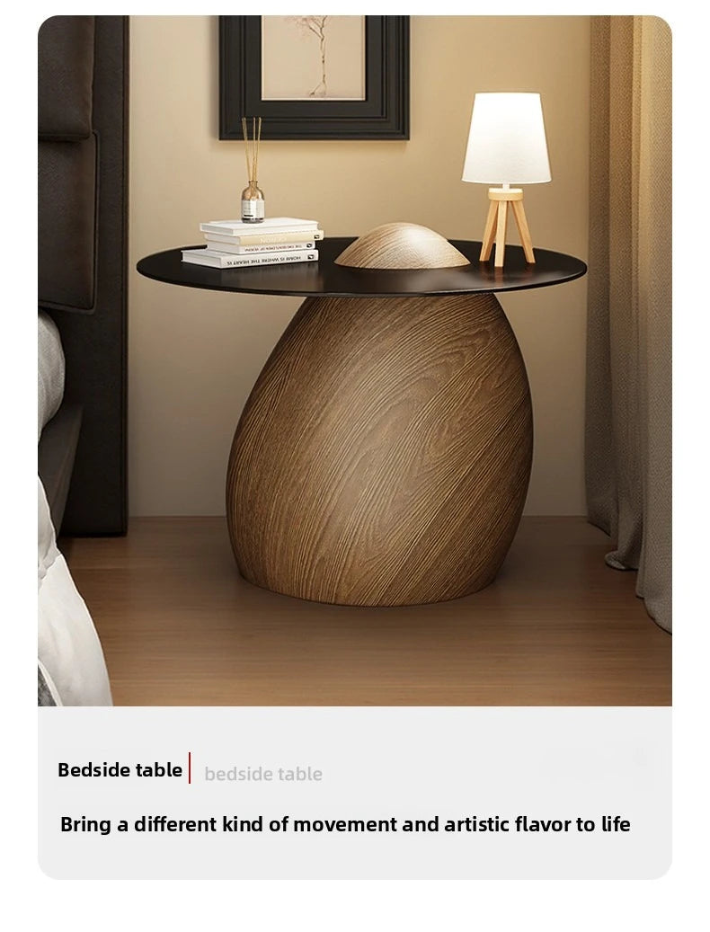 Luxury coffee table from 𝕄𝕔 𝕋𝕙𝕖 𝔹𝕝𝕒𝕔𝕜 𝔻𝕚𝕒𝕞𝕠𝕟𝕕 featuring