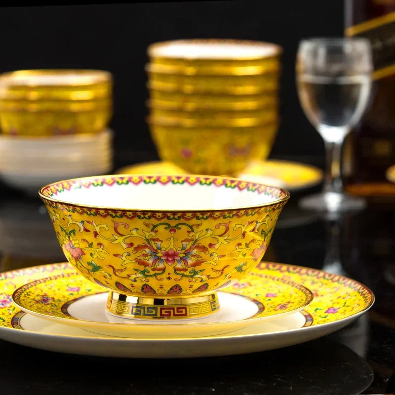 Elegant MC THE BLACK DIAMOND Fine Luxury Guests Dinnerware Set with white plates and intricate black patterns for special occasions.