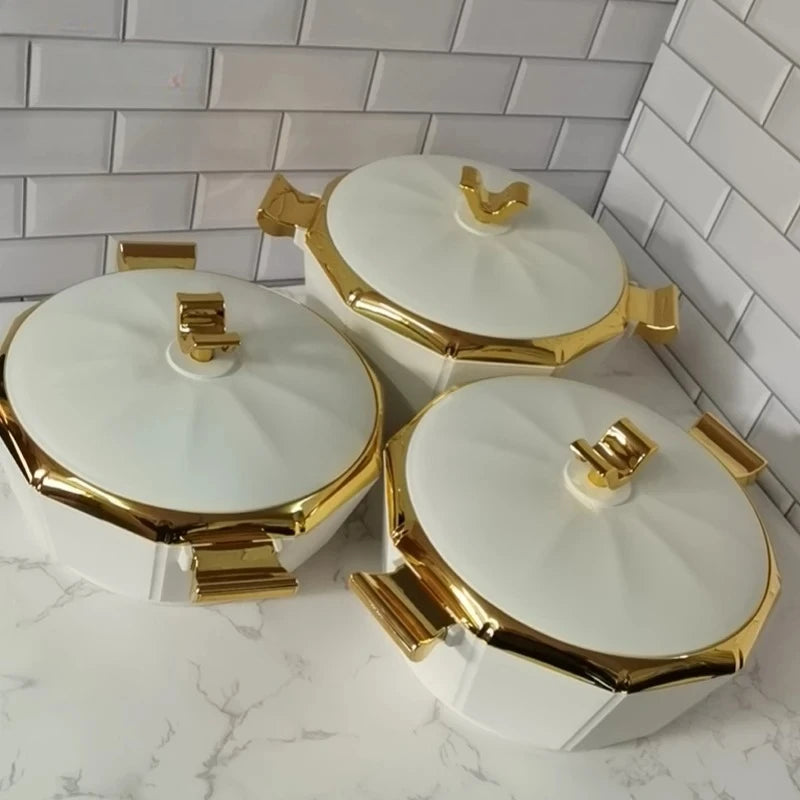MC THE BLACK DIAMOND three-piece food warmer casserole set with sleek design, ideal for keeping dishes warm and serving elegantly.