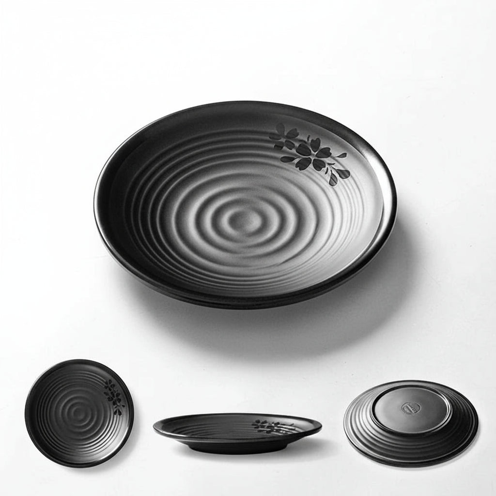Japanese sushi plates from 𝕄𝕔 𝕋𝕙𝕖 𝔹𝕝𝕒𝕔𝕜 𝔻𝕚𝕒𝕞𝕠𝕟𝕕�